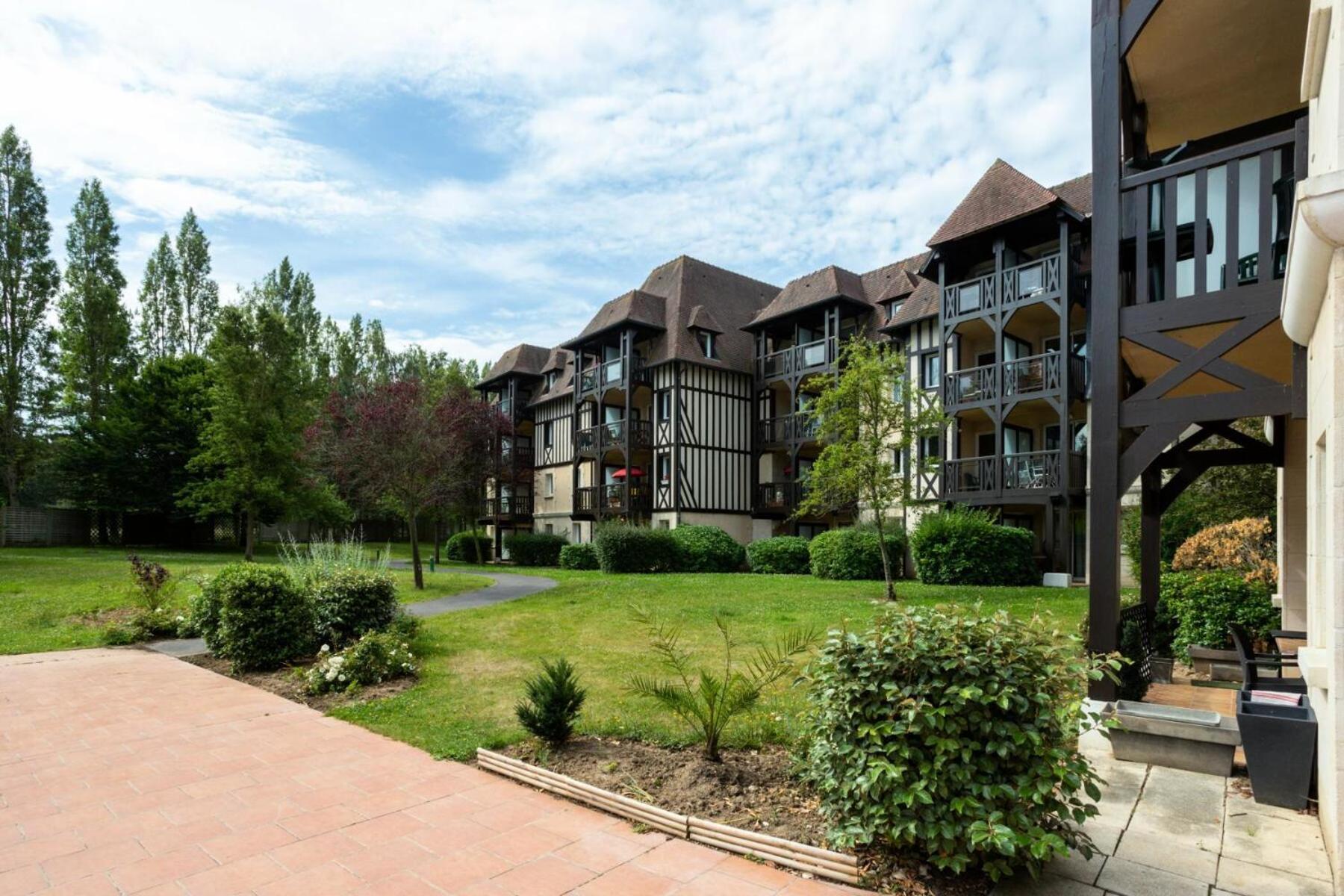 La Residence Du Golf - Maeva Home - Appartement Avec Balcon 2 Pieces 4 Personnes - Selection - Super Home Mae-5438 Довил Екстериор снимка